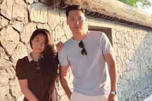 Mạnh Trường khoe ảnh con gái cao gần bằng bố, nhan sắc xinh đẹp trước tuổi