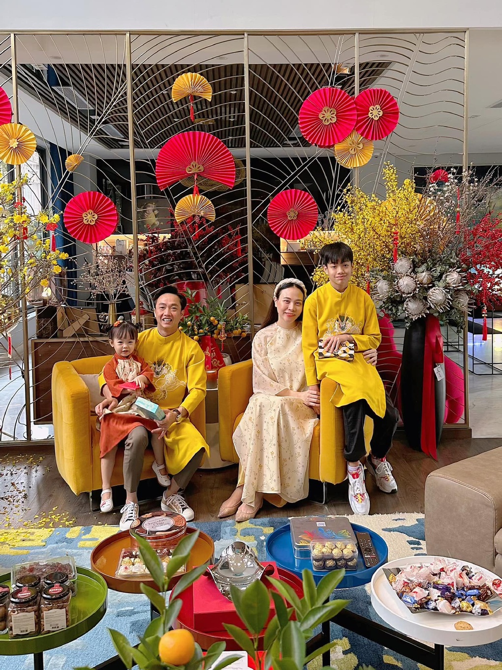 Đàm Thu Trang mang bầu lần 2, cuộc sống viên mãn sau 4 năm lấy Cường Đô La - 5 Đàm Thu Trang mang bầu lần 2, cuộc sống viên mãn sau 4 năm lấy Cường Đô La - 5