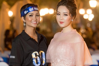 Á hậu Thuỵ Vân tiết lộ điều cô không ngờ về H’Hen Niê