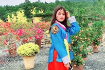 Thung lũng hoa dưới chân núi ngàn Nưa - điểm "check in" của giới trẻ