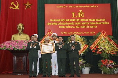 Tướng Nguyễn Quốc Thước được trao danh hiệu Anh hùng Lực lượng vũ trang