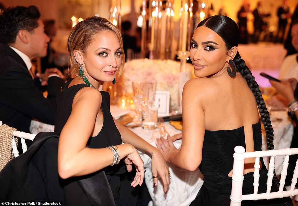 Đám cưới xa hoa của kiều nữ Paris Hilton - 13 Đám cưới xa hoa của kiều nữ Paris Hilton - 13