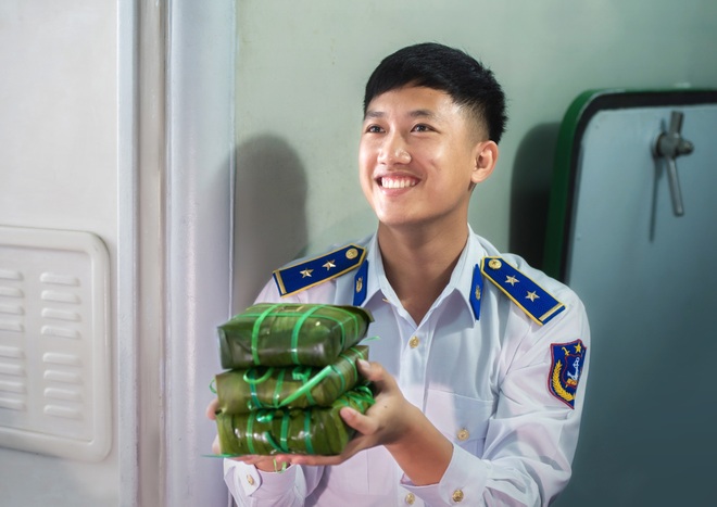 Kết thúc nhận tác phẩm dự thi Xuân tin yêu báo Dân trí - 8 Kết thúc nhận tác phẩm dự thi Xuân tin yêu báo Dân trí - 8