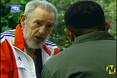 Chùm ảnh: Fidel Castro “đàm đạo” với Tổng thống Chavez