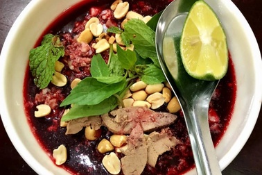 Tiết canh của Việt Nam gây tranh cãi khi nằm trong 100 món tệ nhất thế giới