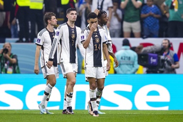 Đức, Bỉ, Uruguay: Lời chia tay của một thế hệ hay dấu hiệu thoái trào?