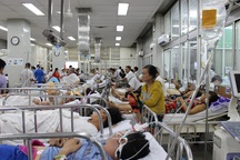 Ám ảnh những cái chết vì ngộ độc rượu mỗi dịp cuối năm