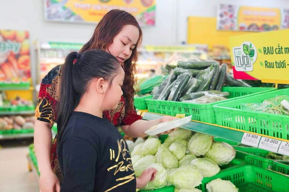 Tranh cãi chuyện TPHCM đắt đỏ, cầm 500.000 đồng đi chợ không đủ chi tiêu - 5 Tranh cãi chuyện TPHCM đắt đỏ, cầm 500.000 đồng đi chợ không đủ chi tiêu - 5
