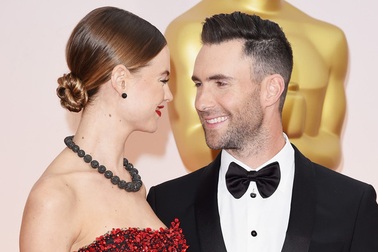 10 cặp đôi đẹp trên thảm đỏ Oscar