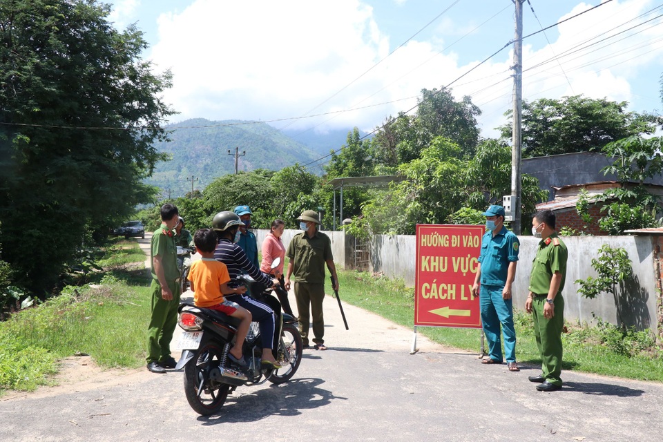 Phát hiện ca bạch hầu đầu tiên, lập 3 chốt chặn cách ly - 3 Phát hiện ca bạch hầu đầu tiên, lập 3 chốt chặn cách ly - 3