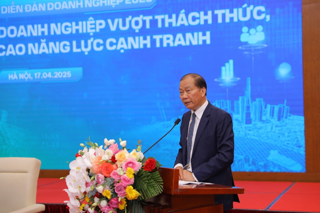 Giải pháp trợ lực cho doanh nghiệp trong bối cảnh mới: Góc nhìn từ Diễn đàn Doanh nghiệp 2025 - 1 Giải pháp trợ lực cho doanh nghiệp trong bối cảnh mới: Góc nhìn từ Diễn đàn Doanh nghiệp 2025 - 1