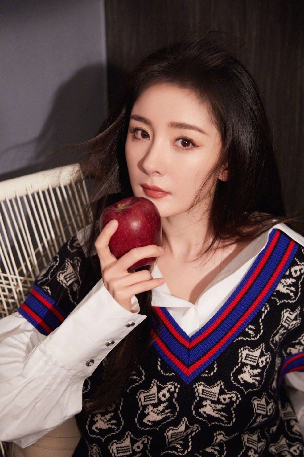 Triệu Lệ Dĩnh bứt tốc trước Dương Mịch: Khi bản lĩnh bước qua vùng an toàn - 6 Triệu Lệ Dĩnh bứt tốc trước Dương Mịch: Khi bản lĩnh bước qua vùng an toàn - 6
