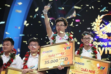 Quán quân “Đường lên đỉnh Olympia 2017” đạt 56,78 điểm trong kỳ thi THPT quốc gia