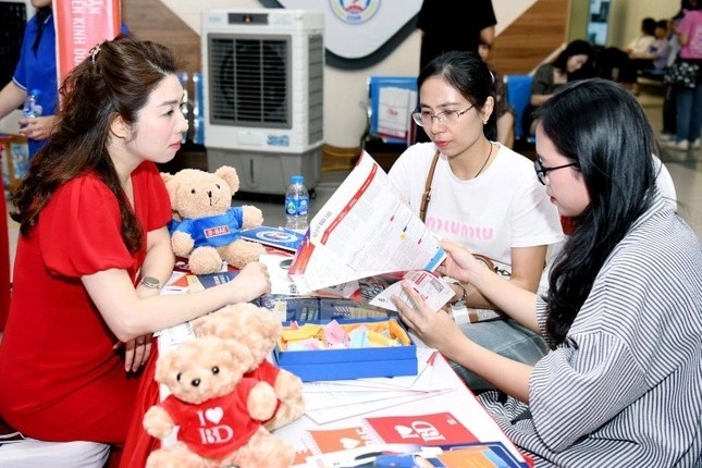 Universitas Ekonomi Nasional meningkatkan hampir 600 kuota pada tahun 2025 - 1 ĐH Kinh tế Quốc dân tăng gần 600 chỉ tiêu năm 2025 - 1