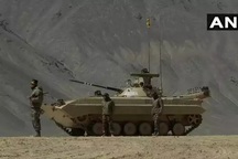 Ấn Độ đưa xe tăng chịu được -40°C đến biên giới với Trung Quốc