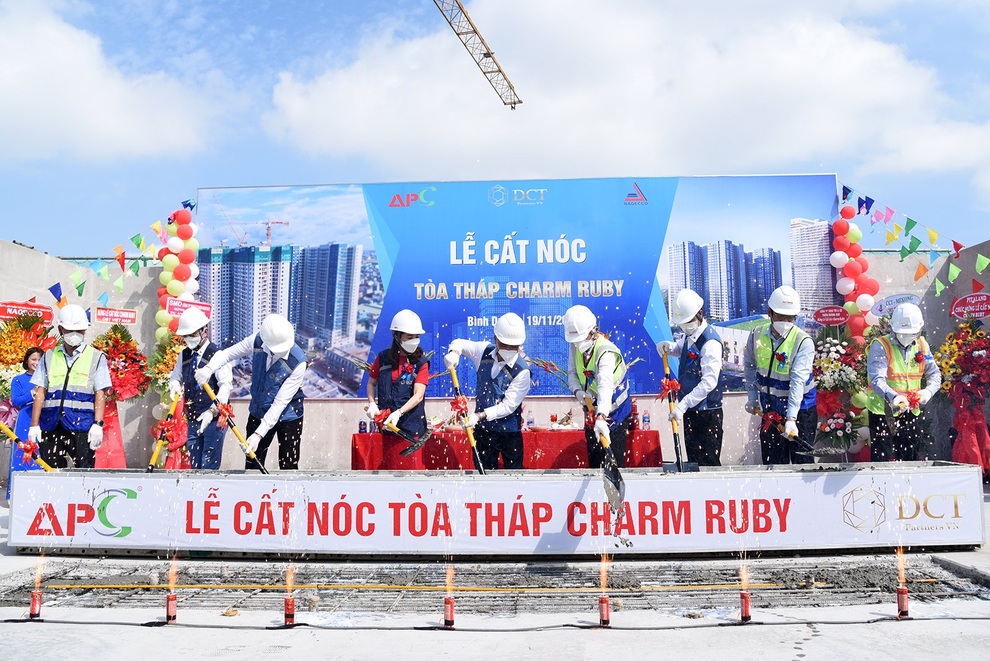 Lễ cất nóc tòa tháp Charm Ruby thuộc khu phức hợp Charm City Bình Dương - 1 Lễ cất nóc tòa tháp Charm Ruby thuộc khu phức hợp Charm City Bình Dương - 1