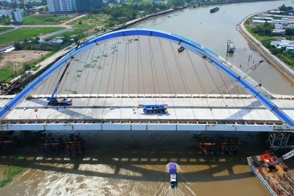 Thông xe kỹ thuật cầu 800 tỷ ở Cần Thơ sau nhiều lần trễ hẹn - 2 Thông xe kỹ thuật cầu 800 tỷ ở Cần Thơ sau nhiều lần trễ hẹn - 2