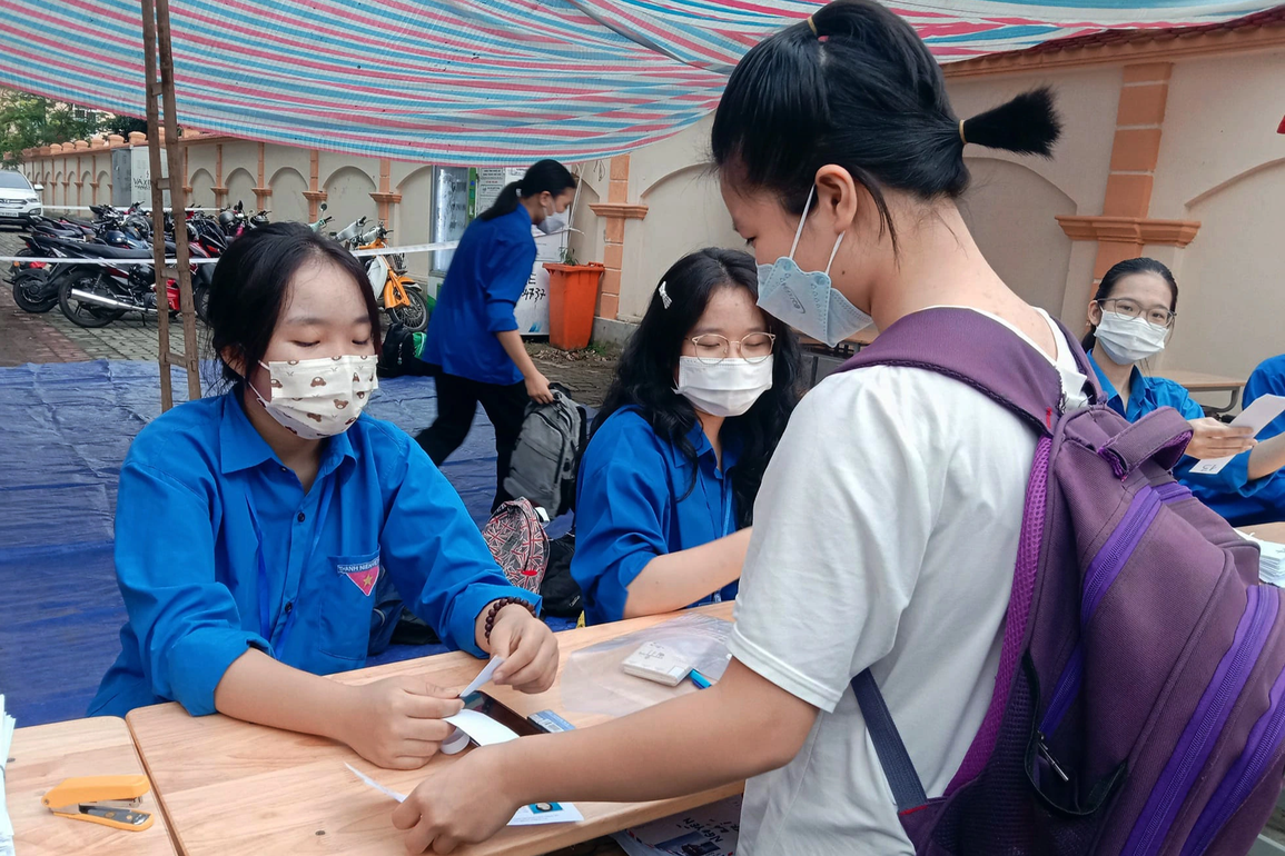 Nghệ An: Gần 40.000 thí sinh cạnh tranh suất vào lớp 10 - 2 Nghệ An: Gần 40.000 thí sinh cạnh tranh suất vào lớp 10 - 2