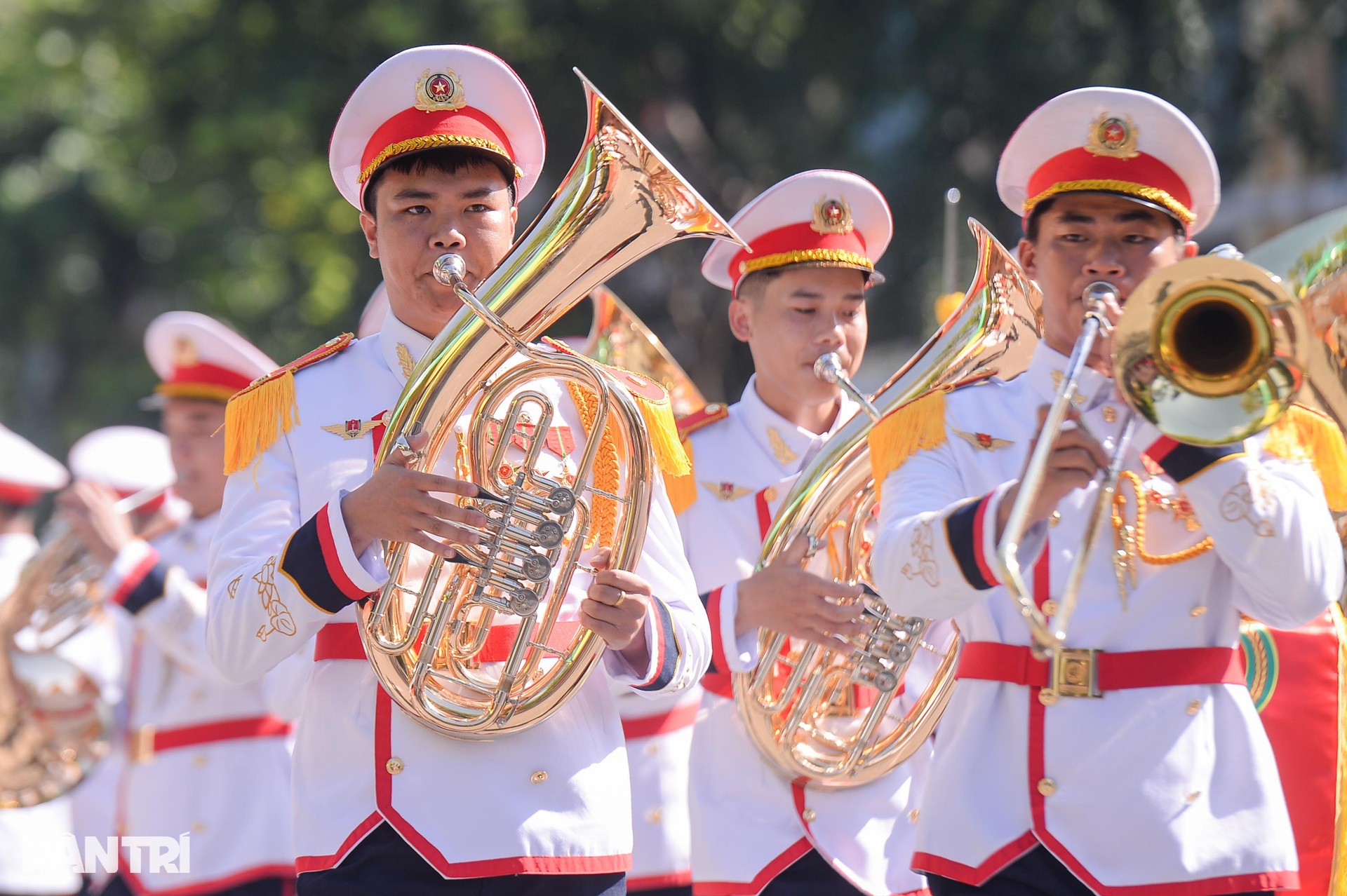 Cảnh sát Việt Nam, Nga, Trung Quốc hòa nhạc bên hồ Hoàn Kiếm - 8 Cảnh sát Việt Nam, Nga, Trung Quốc hòa nhạc bên hồ Hoàn Kiếm - 8
