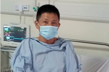 Vụ tài xế taxi quật ngã tên cướp: Tin nhắn "định mệnh" của người vợ