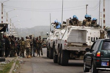 Bờ Biển Ngà: Pháp, LHQ tấn công dinh thự của ông Gbagbo