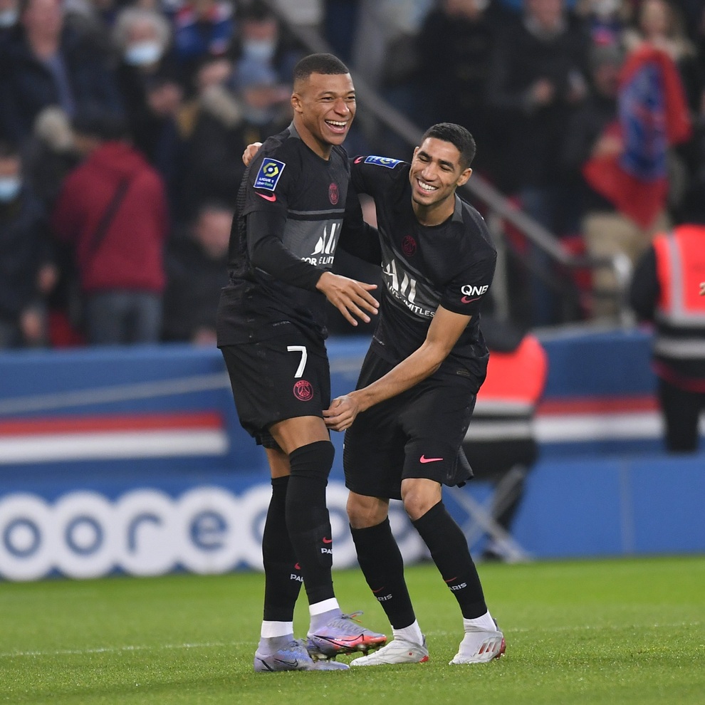 Navas nhận thẻ đỏ, Messi có bàn thắng đầu tiên giúp PSG đánh bại Nantes - 1 Navas nhận thẻ đỏ, Messi có bàn thắng đầu tiên giúp PSG đánh bại Nantes - 1
