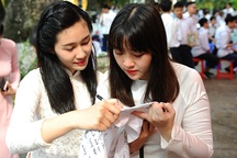 Hà Nội: Công bố điểm chuẩn trúng tuyển vào lớp 10 của 4 trường chuyên