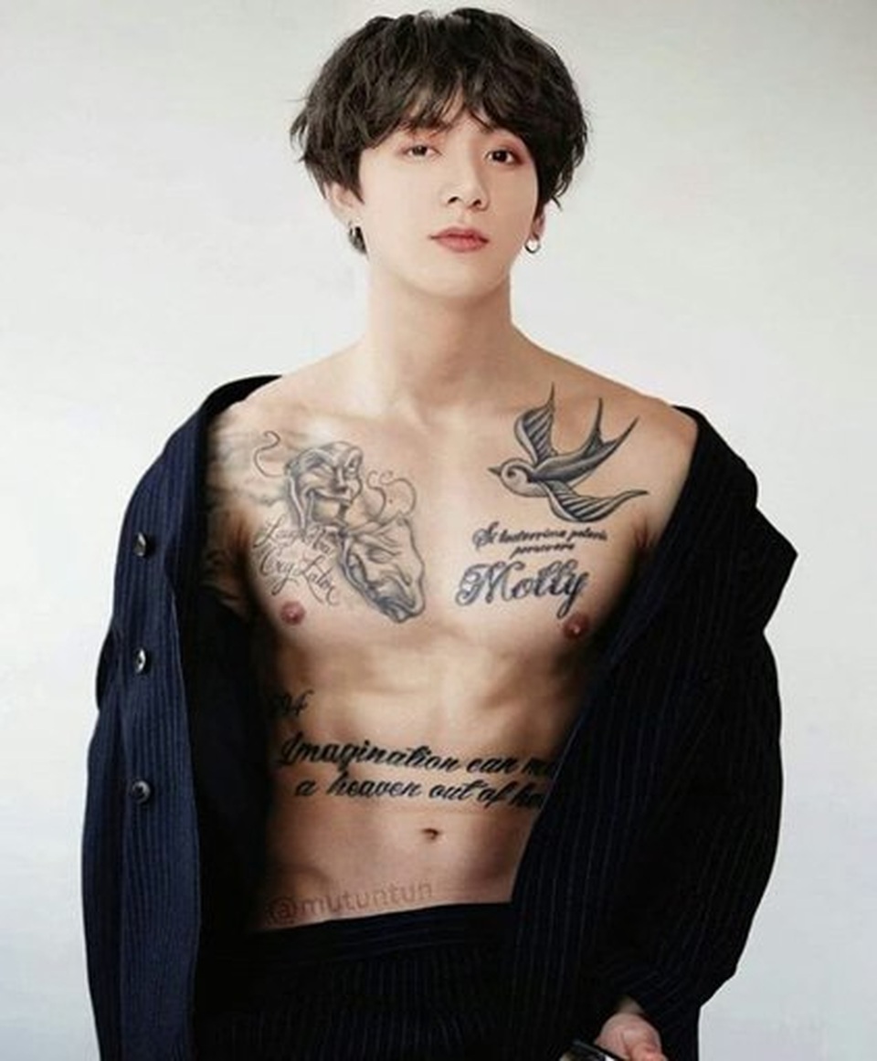 Vẻ gợi cảm khó cưỡng của “Người đàn ông quốc tế quyến rũ nhất thế giới” - 21