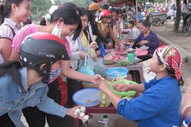 Chật vật đời công nhân