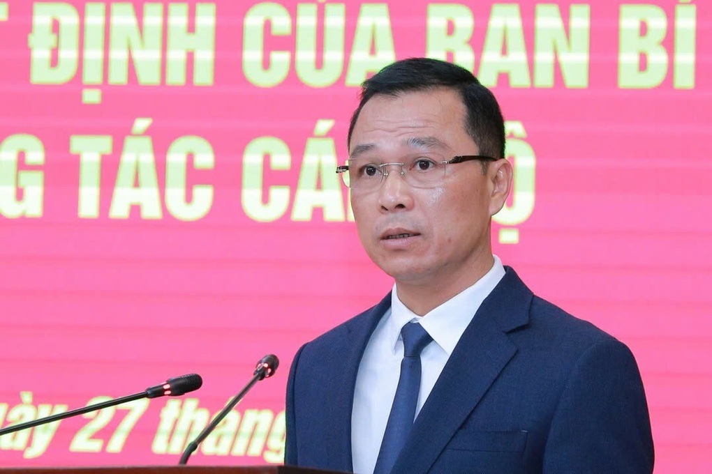 Chủ tịch Thanh Hóa: Lãnh đạo giảm các cuộc họp không cần thiết để đi cơ sở - 1 Chủ tịch Thanh Hóa: Lãnh đạo giảm các cuộc họp không cần thiết để đi cơ sở - 1