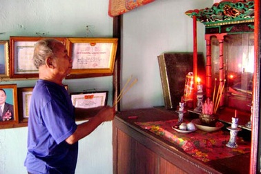 Tục thờ cá Ông và câu chuyện của ngư dân 2 lần được cá Ông cứu