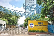 Mở lại phiên tòa cựu sinh viên kiện ĐH Kinh tế quốc dân đòi 44 tỷ đồng