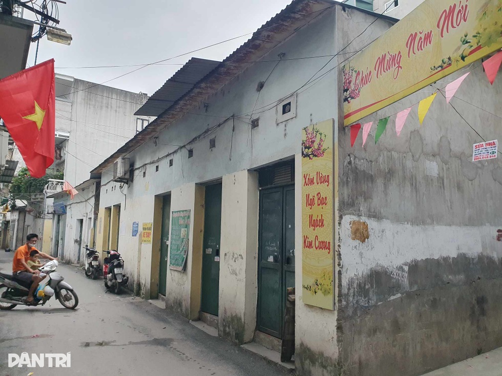 Hà Nội đắt đỏ, khó mua nhà: Lương 50-60 triệu đồng/tháng mới dám tính chuyện an cư? - 1 Hà Nội đắt đỏ, khó mua nhà: Lương 50-60 triệu đồng/tháng mới dám tính chuyện an cư? - 1