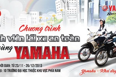 Yamaha tổ chức dạy lái xe an toàn cho sinh viên