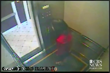 Elisa Lam hành động kỳ lạ trong thang máy trước khi chết