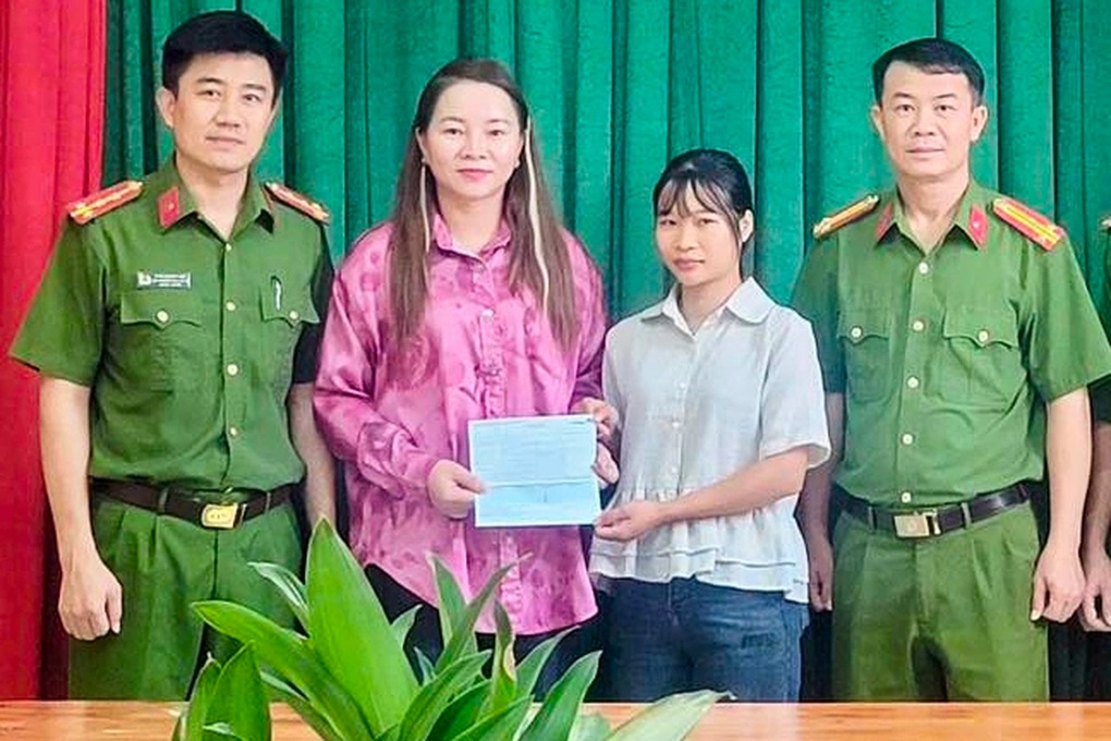 Người phụ nữ chuyển nhầm 1,4 tỷ đồng cho người giống hệt họ tên với mình - 1