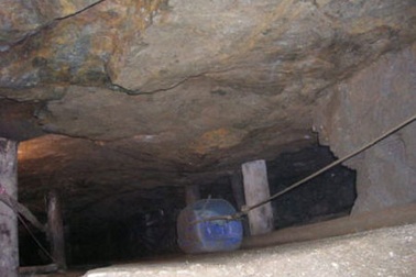 Ngạt khí, 3 phu vàng tử nạn trong hầm sâu