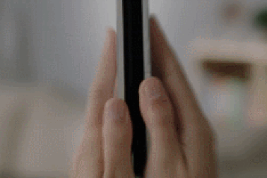 Microsoft công bố giá bán và ngày ra mắt smartphone 2 màn hình Surface Duo