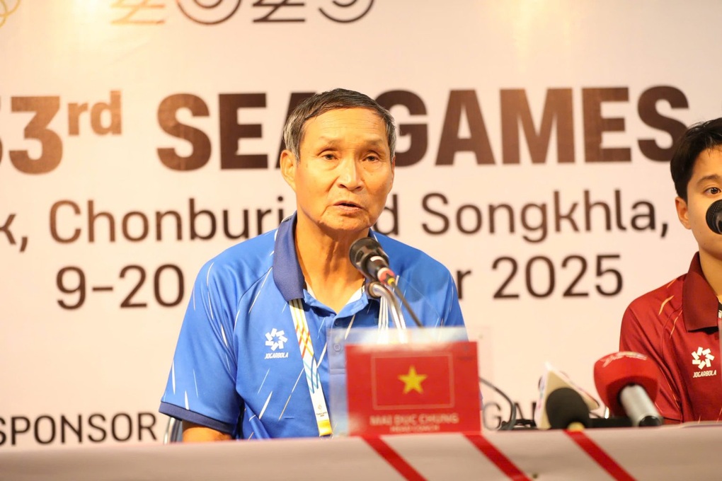 Coach Mai Duc Chung showered his players with praise, expressing his readiness to secure a place in the final - 1 HLV Mai Đức Chung hết lời khen các học trò, sẵn sàng giành vé vào chung kết - 1