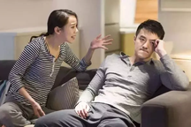 Nhân tình của con trai đến tận nhà, mẹ chồng cao tay vạch trần âm mưu