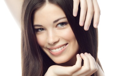 Bí quyết ngăn rụng tóc của phụ nữ Pháp