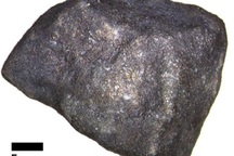 Thiên thạch rơi xuống nước Mỹ có thể chứa “nguồn gốc của sự sống”