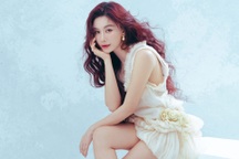 MC Anh Thơ đón tuổi mới, có thêm biệt danh sau lần "lướt qua Lee Min Ho"