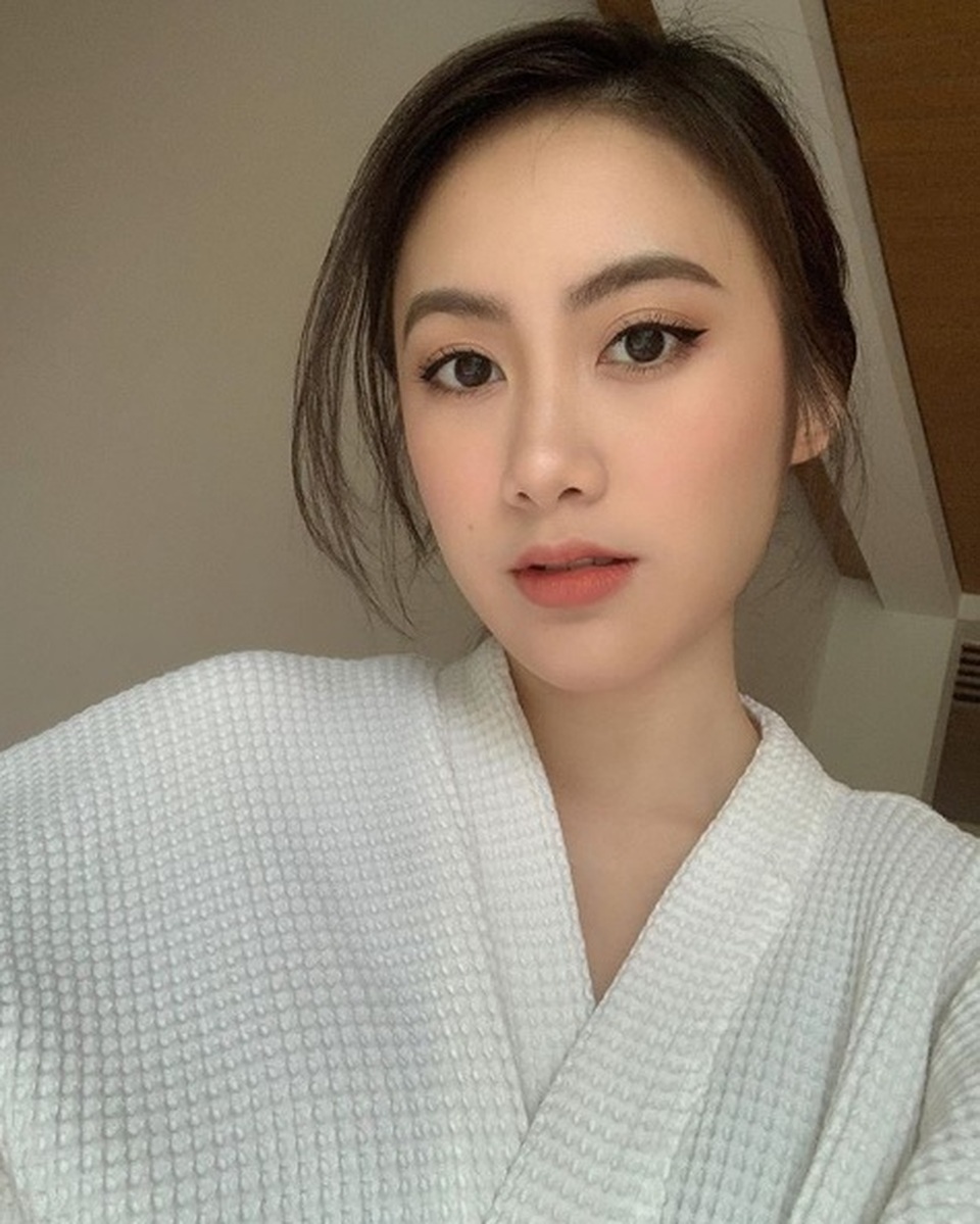 Hot girl Lào gốc Việt đẹp không tỳ vết, khoe thân hình vạn người mê - 7 Hot girl Lào gốc Việt đẹp không tỳ vết, khoe thân hình vạn người mê - 7
