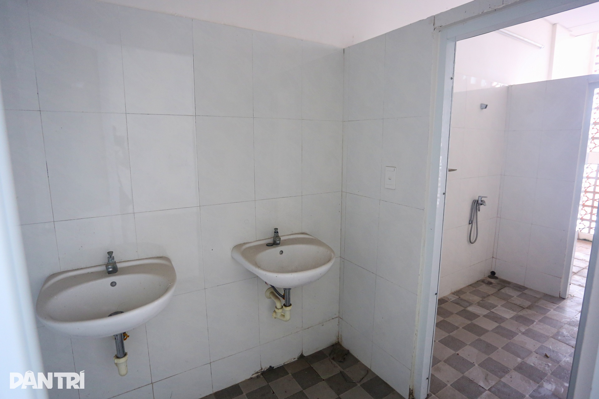 Ký túc xá bị bỏ hoang sắp được chuyển thành nhà ở xã hội tại Đà Nẵng - 10 Ký túc xá bị bỏ hoang sắp được chuyển thành nhà ở xã hội tại Đà Nẵng - 10