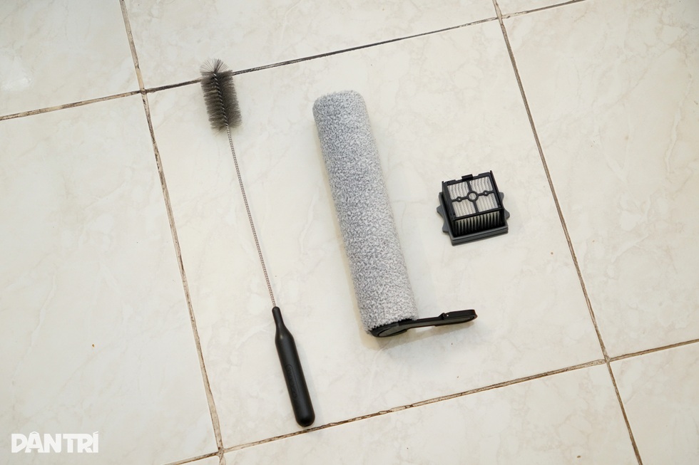 Trải nghiệm máy hút bụi lau nhà cầm tay tích hợp AI, dùng hơi nước nóng - 7 Trải nghiệm máy hút bụi lau nhà cầm tay tích hợp AI, dùng hơi nước nóng - 7