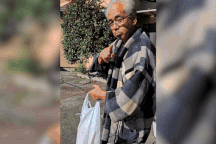 Tới chào chia tay, nam lao động Việt bất ngờ vì quà tặng của giám đốc Nhật