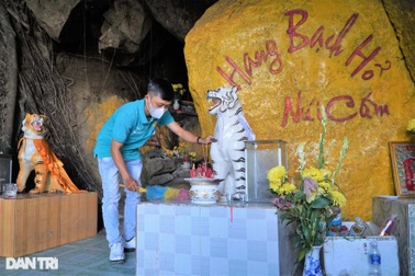 Tết Nhâm Dần nghe chuyện ông Hổ trấn giữ Thiên Cấm Sơn