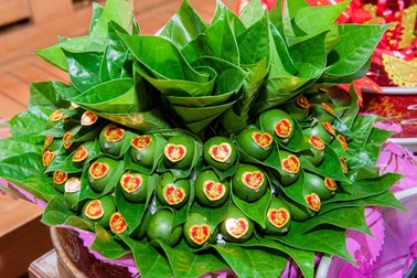 Đi hỏi vợ, "cuỗm" luôn tiền của họ hàng nhà gái