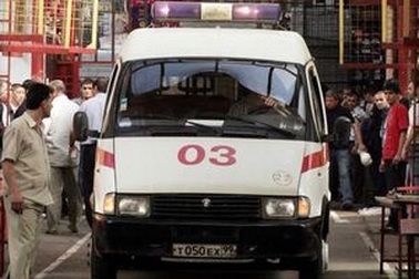 Nhà giàu Nga dùng xe cứu thương để tránh tắc đường